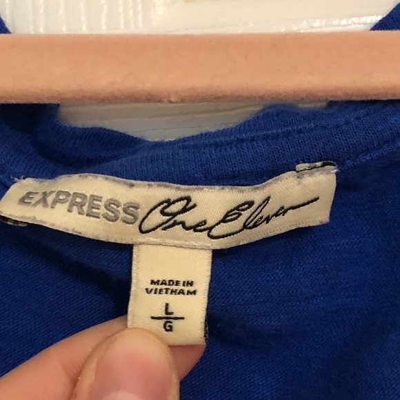 Express Slouchy Tee - Picture 2 of 6